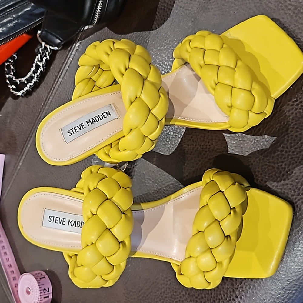 Steve Madden Women's Kenley Heeled Sandal 9M Citron
